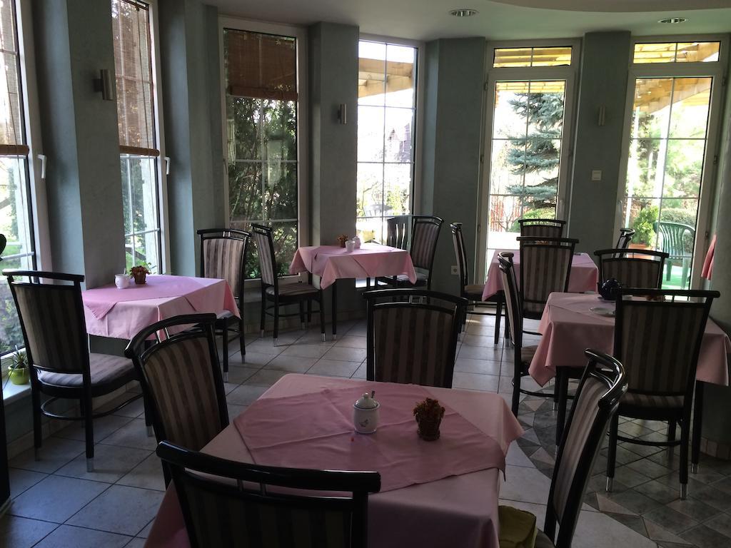 Bed and Breakfast Belle Fleur Panzio à Budapest Extérieur photo