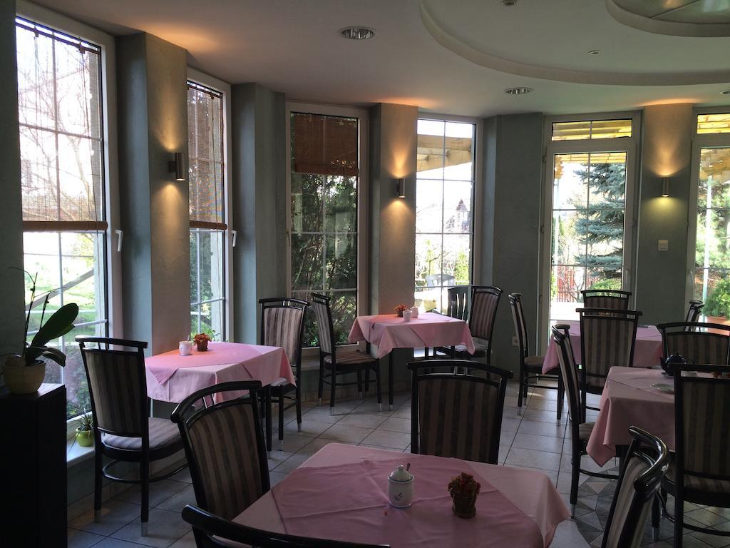 Bed and Breakfast Belle Fleur Panzio à Budapest Extérieur photo
